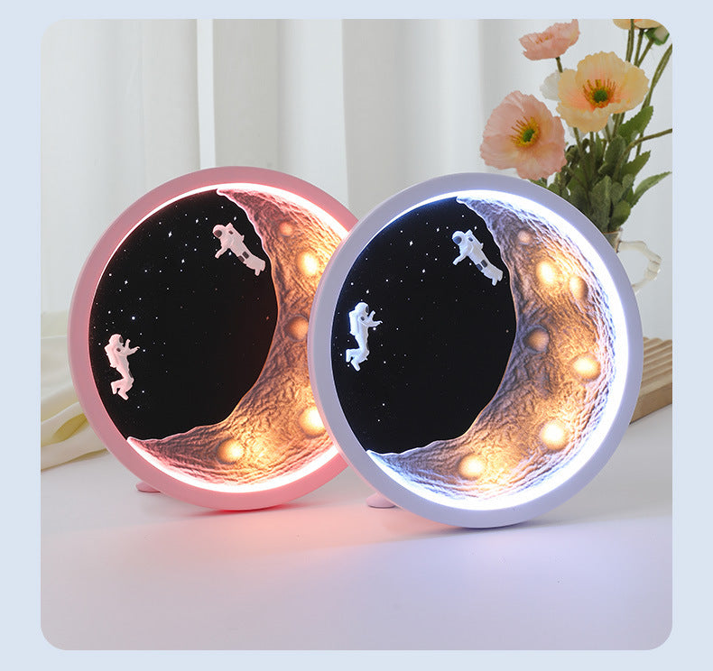 Moon Astronaut Wireless Speaker